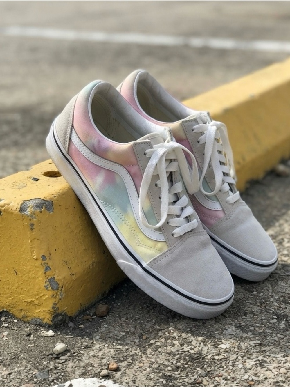 Vans Women’s Pastel Tie-Dye Low Top Sneakers - White and Pastel Hues Unisex